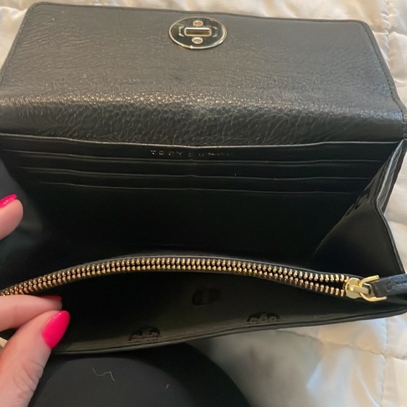 Tory Burch - Picture 4 of 5